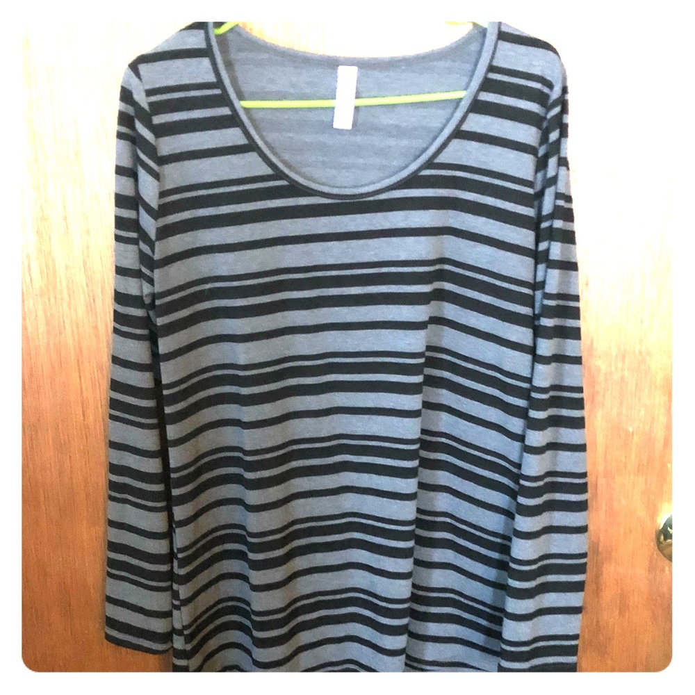 Lularoe large lynnae